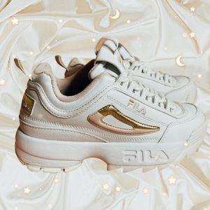 White Fila’s  ✨